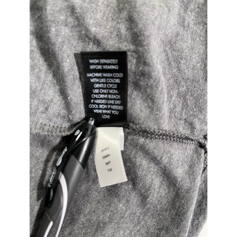 Torrid Girlfriend Tee 1X Gray V-Neck Long Sleeve Classic Fit NWT Plus Size - Picture 5 of 9